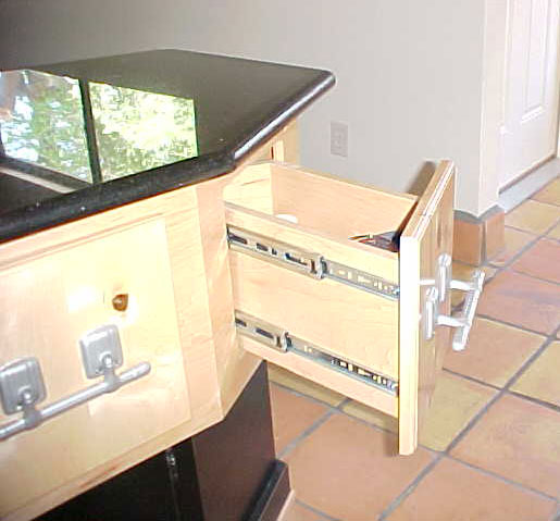 Coffin Breakfast Bar - End Drawer