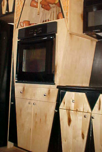 Coffin Kitchen - Oven